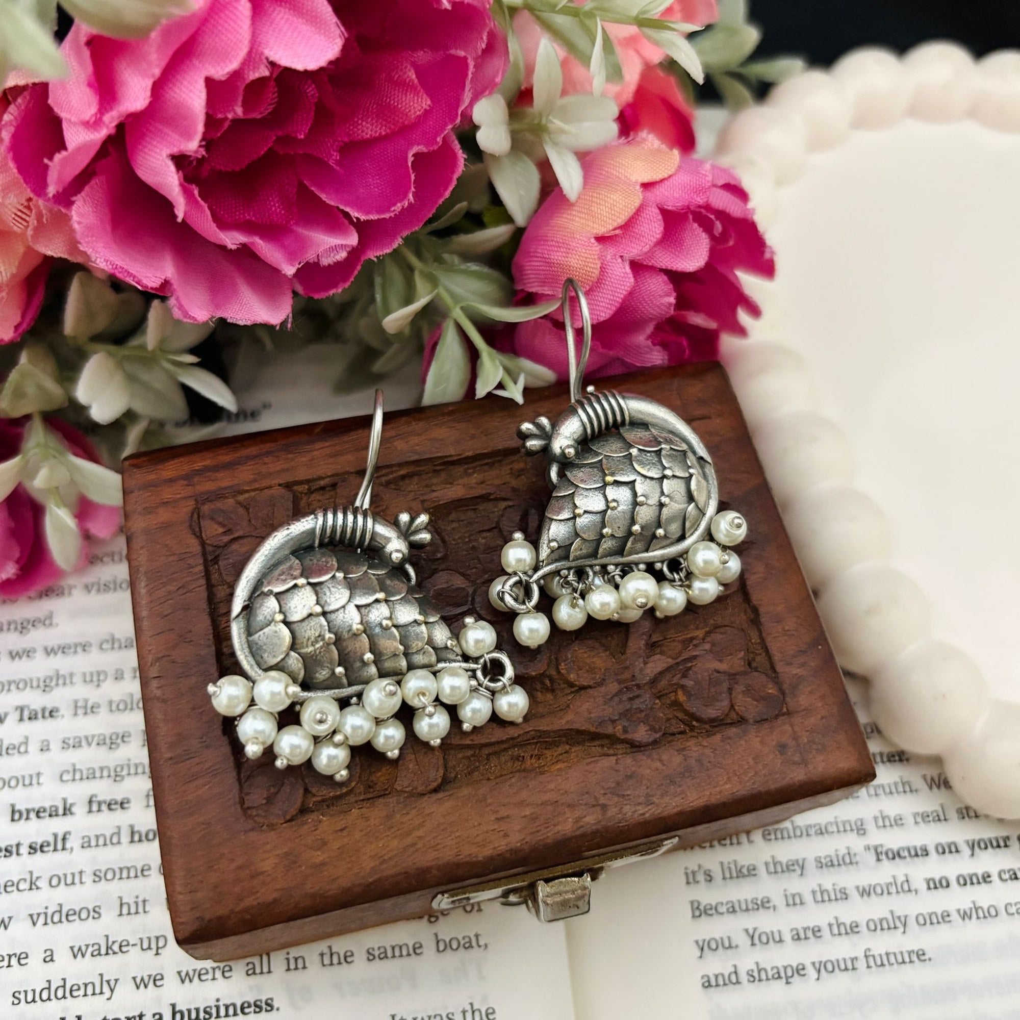 Heritage Motif Oxidized Earrings