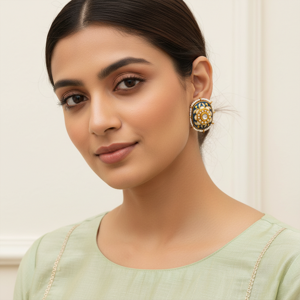 Black & White Meenakari Stud Earrings – Kundan Floral with Pearl Edge